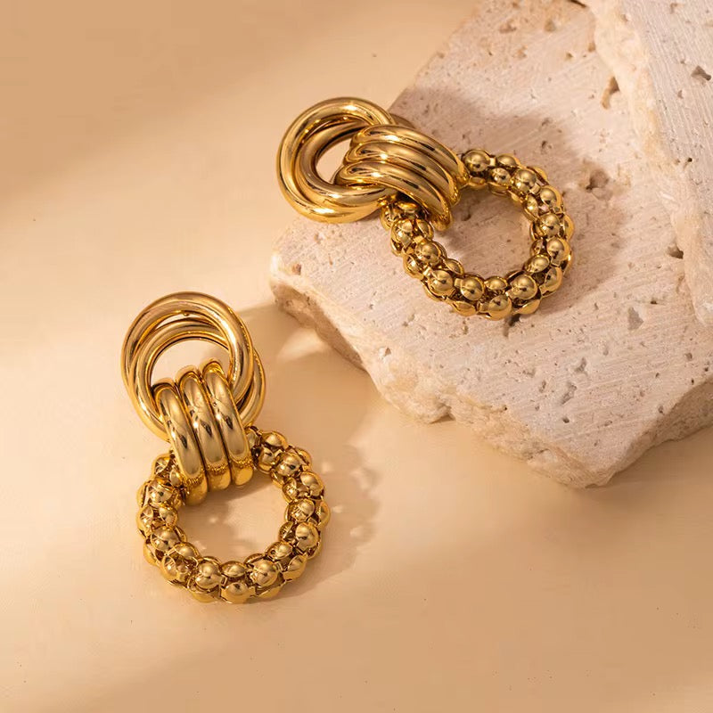 Alma Earrings