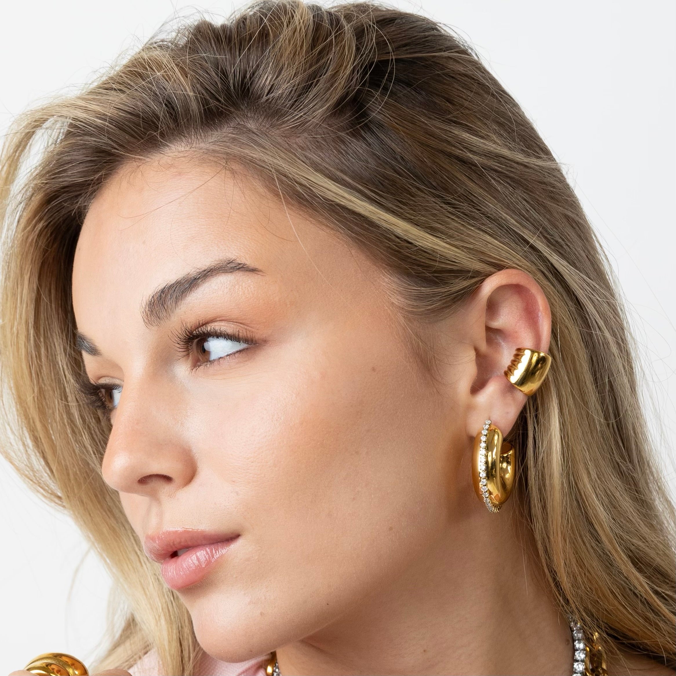 Renee Gold Ear cuff