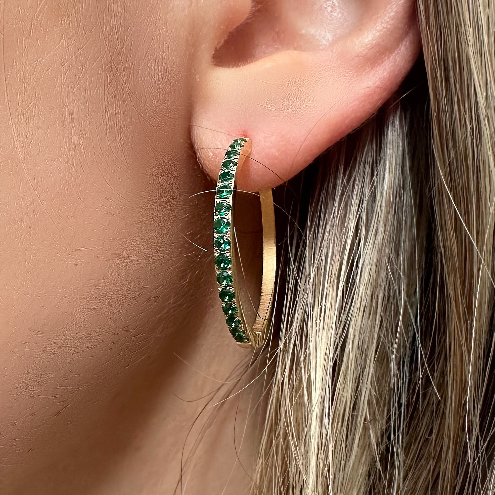 Felicity Green Hoops