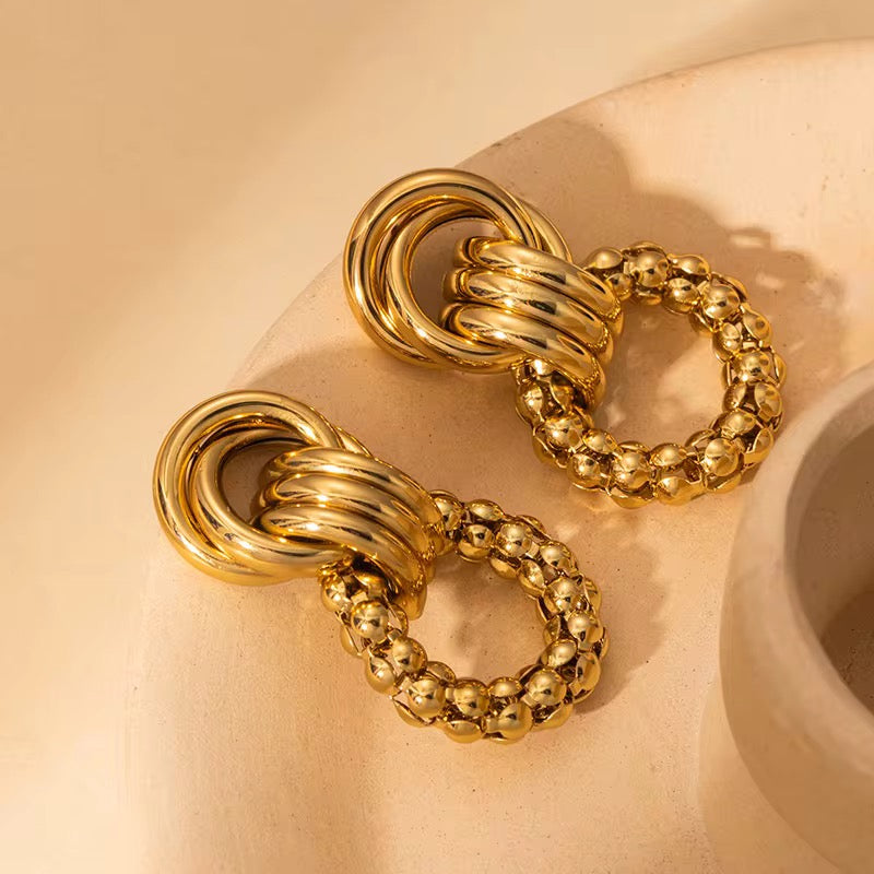 Alma Earrings