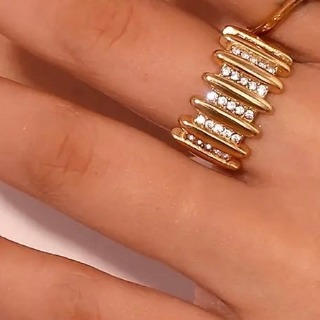  Eva Ring