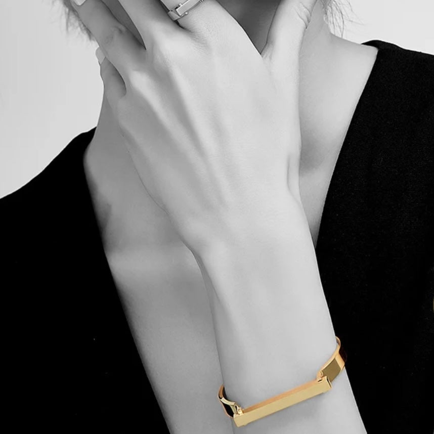 Wanda Gold Bracelet