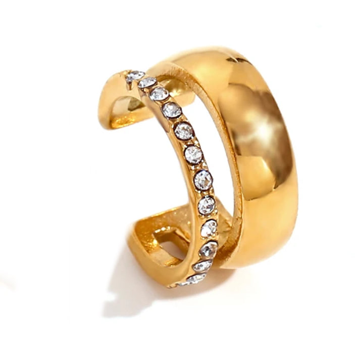Regina Gold Ear Cuff