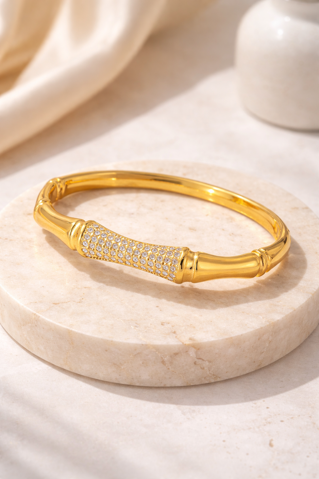 Ava Gold Bangle