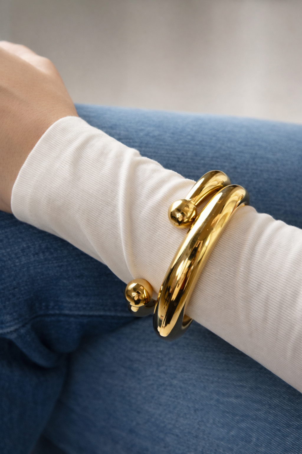 Colette Gold Bangle (Slim)
