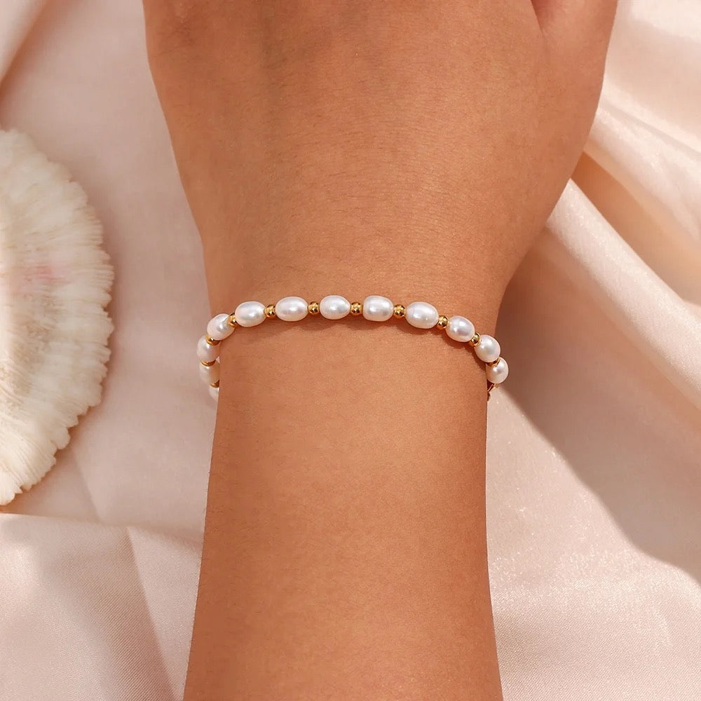 Mischa Pearl Bracelet