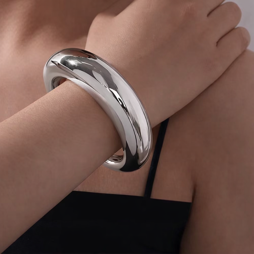 Penelope Silver Oversized Bangle