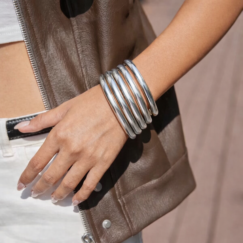Tub Silver Bangle