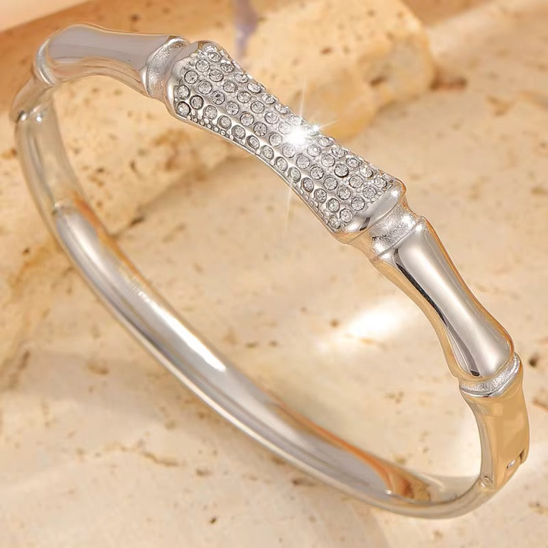 Ava Silver Bangle