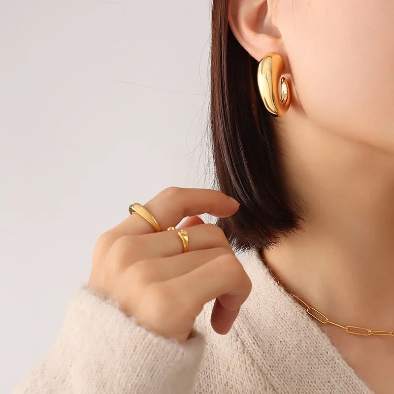 Ariel Gold Hoops