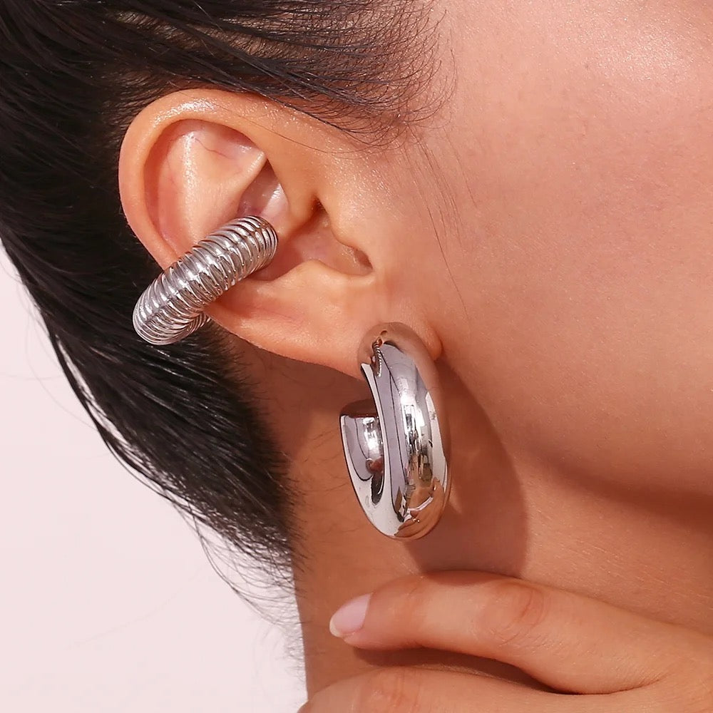 Laura Silver Hoops