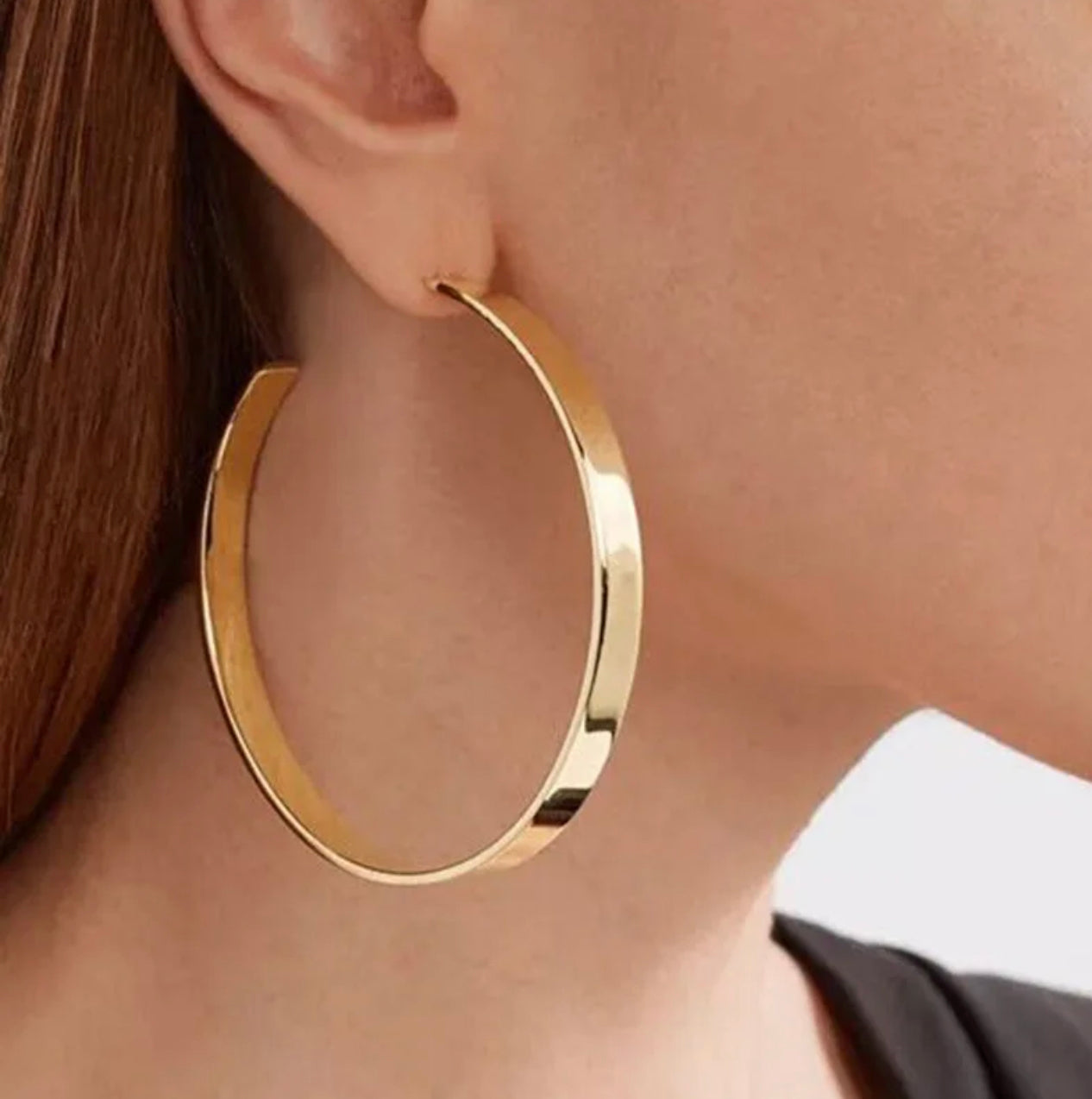 Scarlett Hoops Earrings