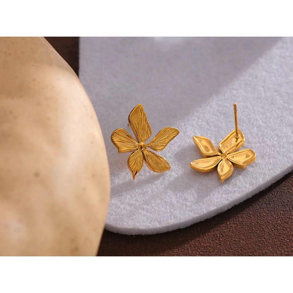 Gold Flower Earring